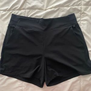 Womens Athleta brand Brooklyn Shorts, black size 12